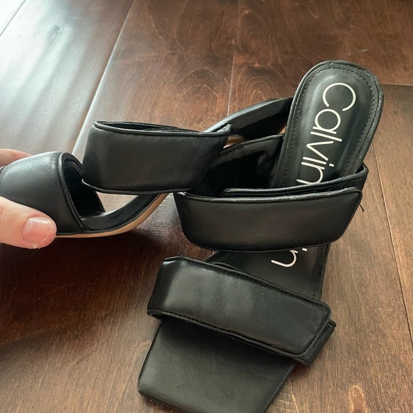 calvin klein black two strap square toe heeled sandals size 7M - Picture 2 of 5